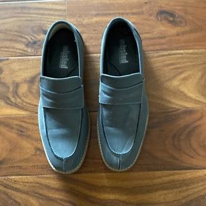 Kenneth Cole Unlisted Suede Loafer. Gray. Size 9. EUC.